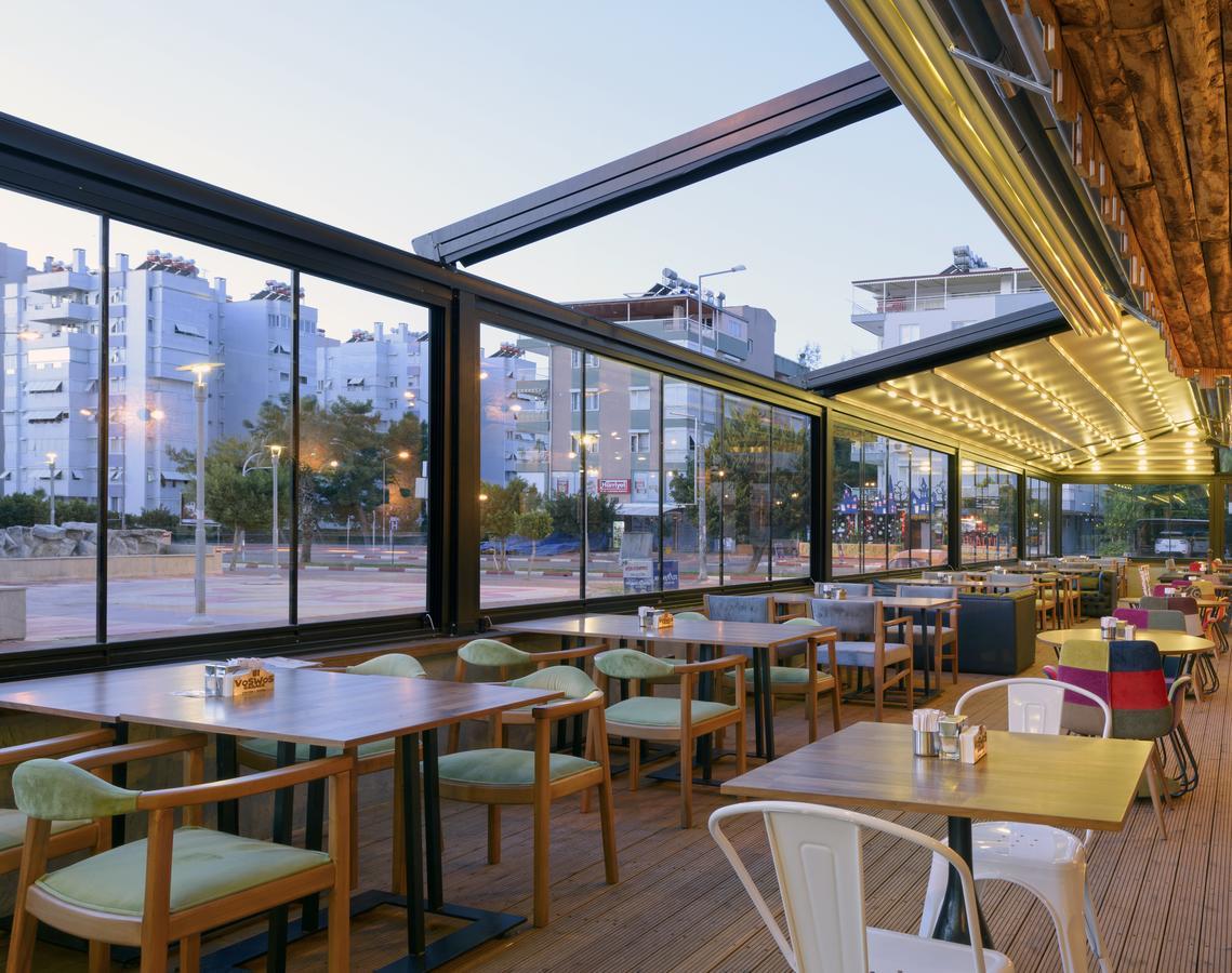 Voswos Garage Coffee Hotel Antalya Exteriör bild